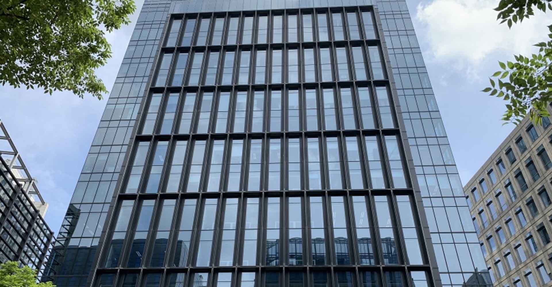 鲁能国际中心外观