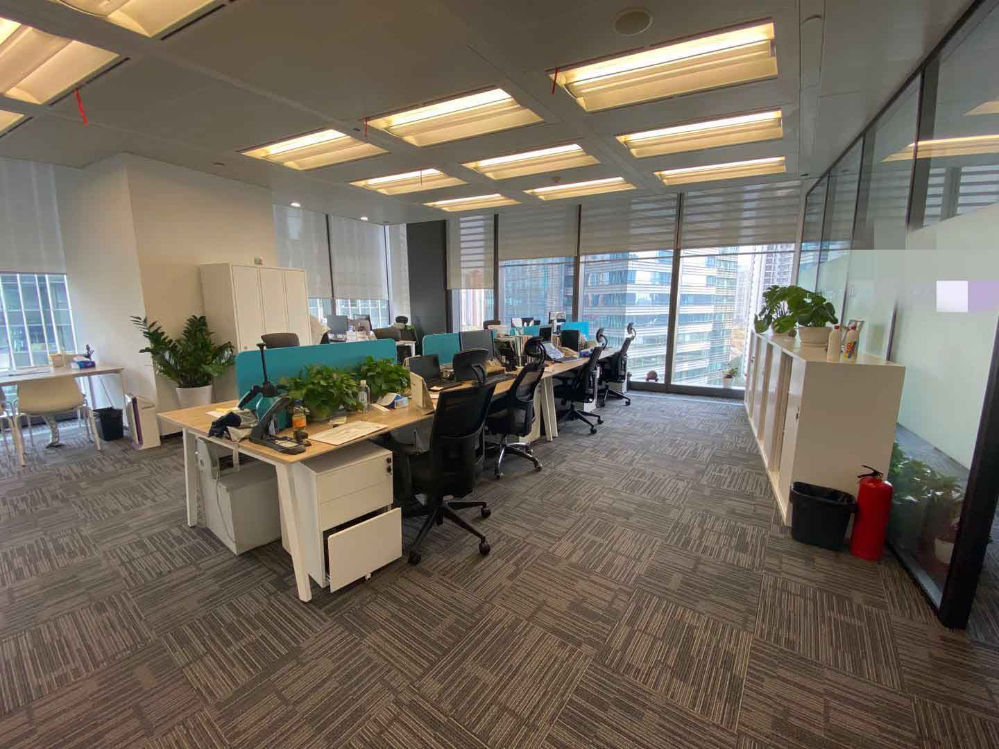 东亚银行金融大厦196㎡