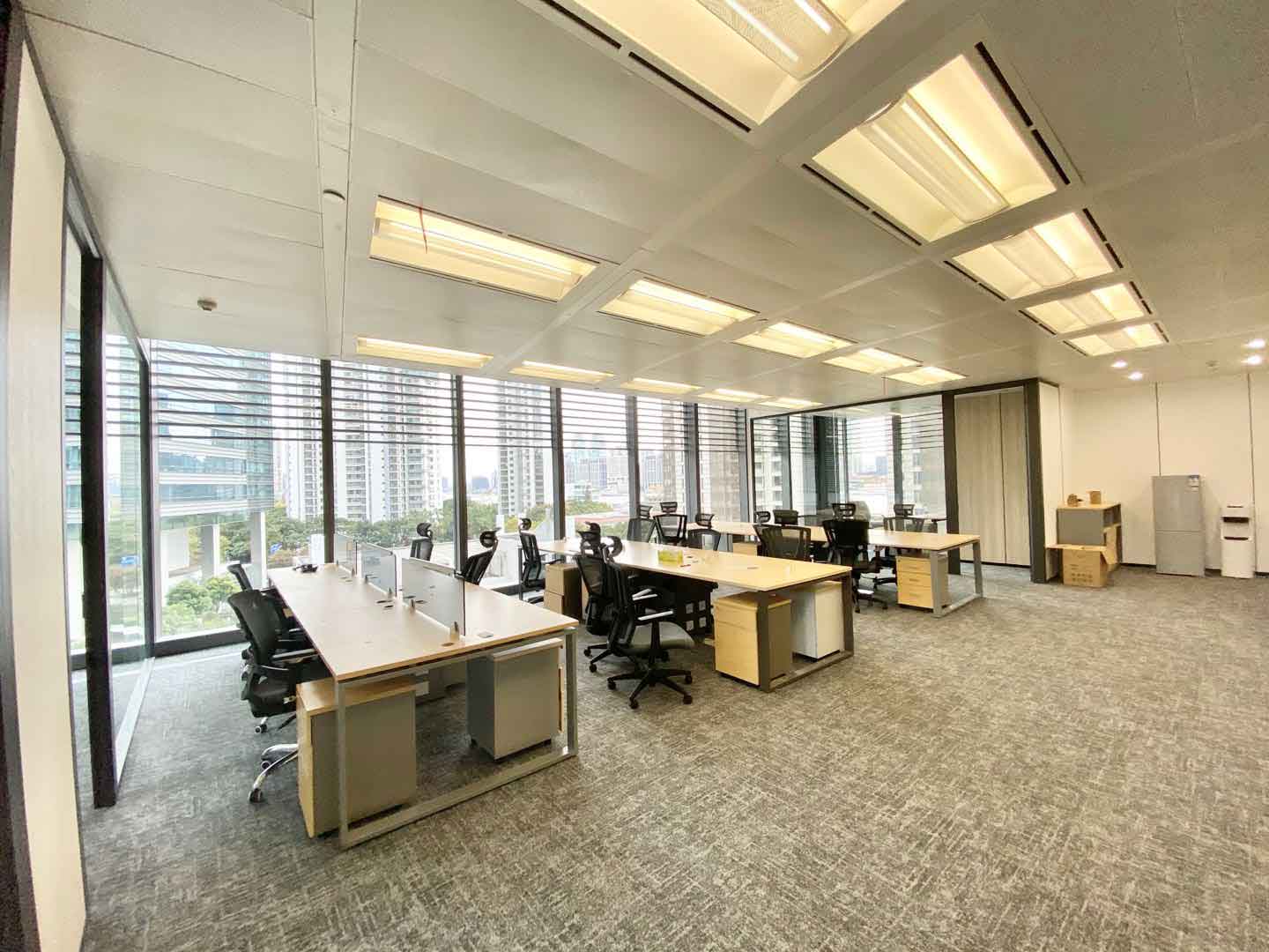 东亚银行金融大厦282㎡