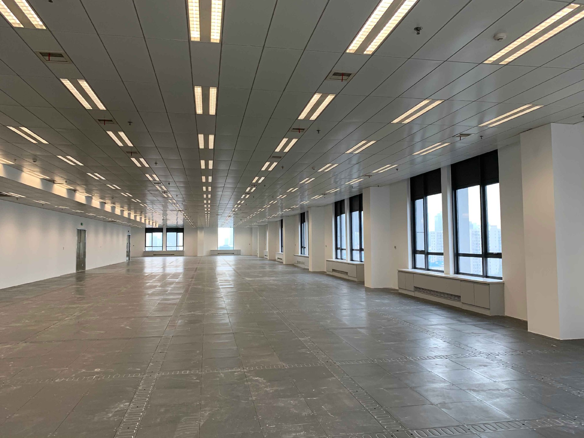 陆家嘴金融服务广场2520㎡