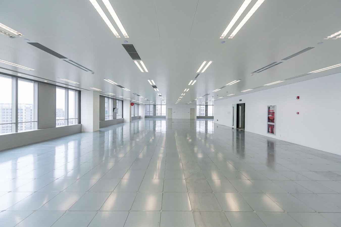 前滩时代广场2300㎡